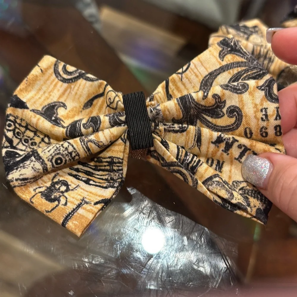 Dog or cat bow tie